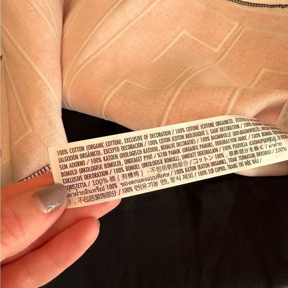 Disney Store Red & Black Marvel Pocket Short Sleeve Tee - Picture 4 of 5